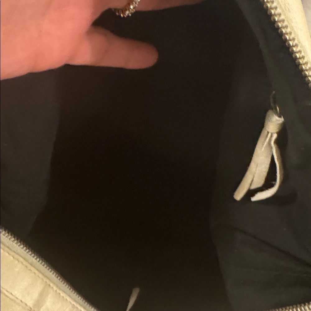 Balenciaga Leather Shoulder Bag - Picture 10 of 11